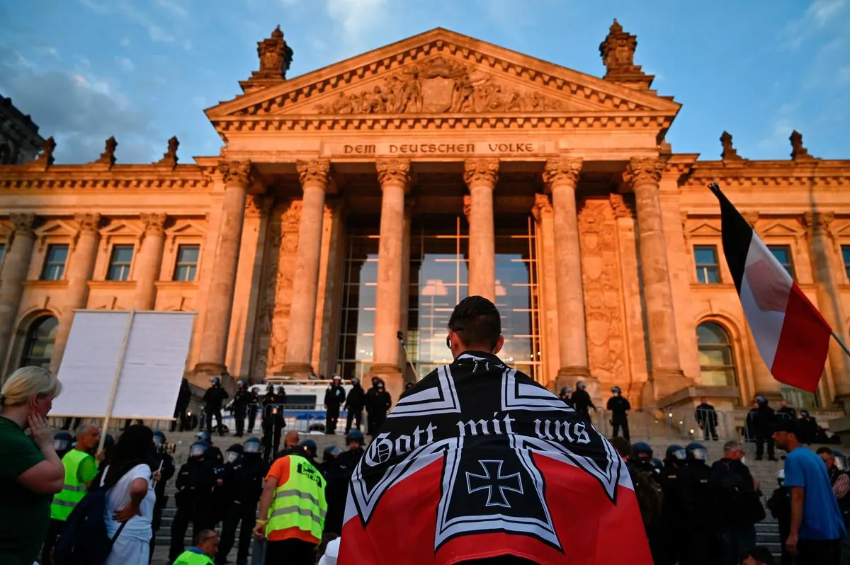 SPD-Mitglieder protestieren gegen geplante Asylrechtsverschärfungen