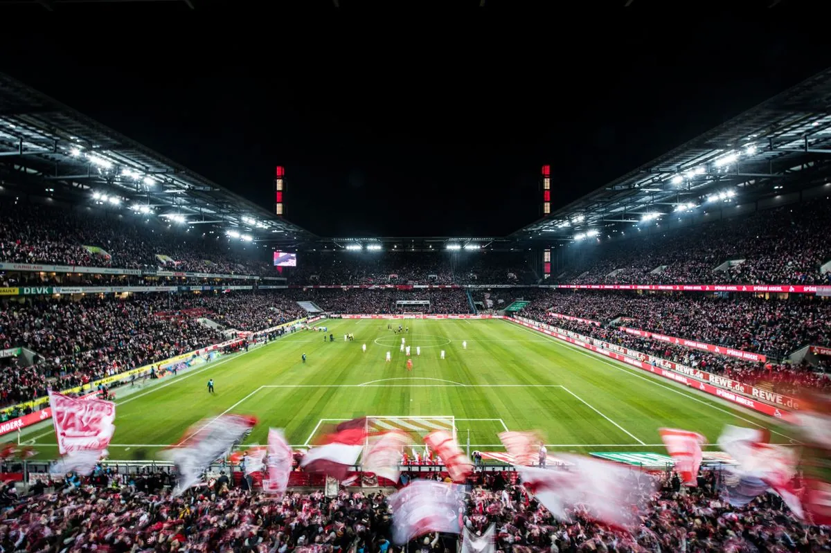 1. FC Köln: Millionengewinn trotz Abstieg - Finanzielle Stabilität im Fokus