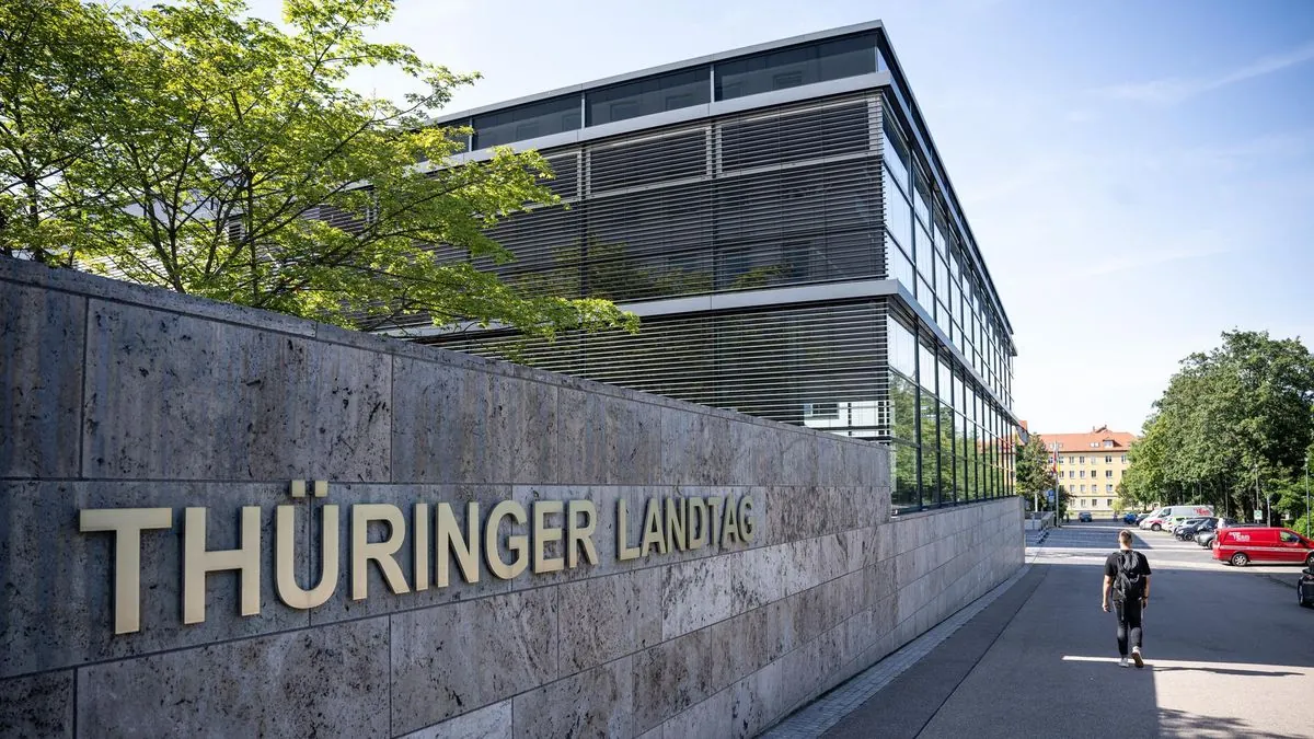 verfassungsgericht-soll-krise-im-thuringer-landtag-losen