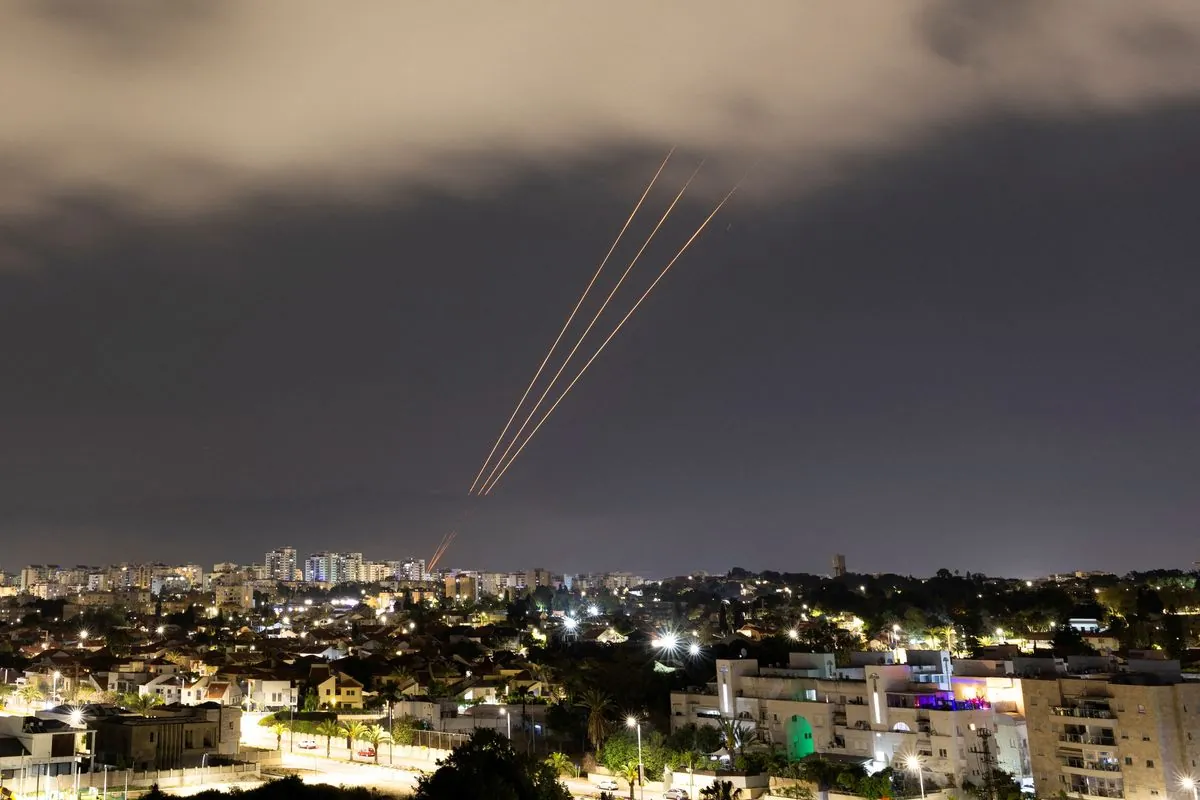 iran-startet-massiven-raketenangriff-auf-israel--2