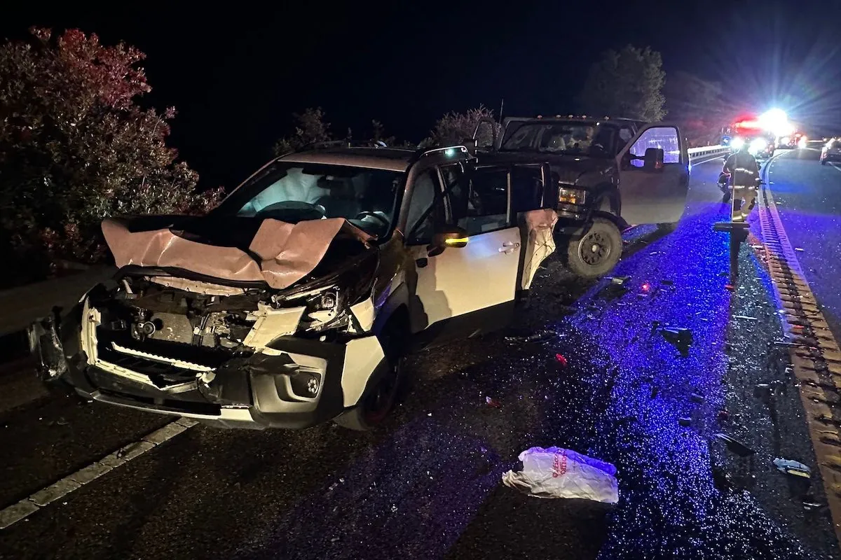 Tödlicher Unfall auf A5: 22-Jähriger prallt gegen Pannen-Lkw