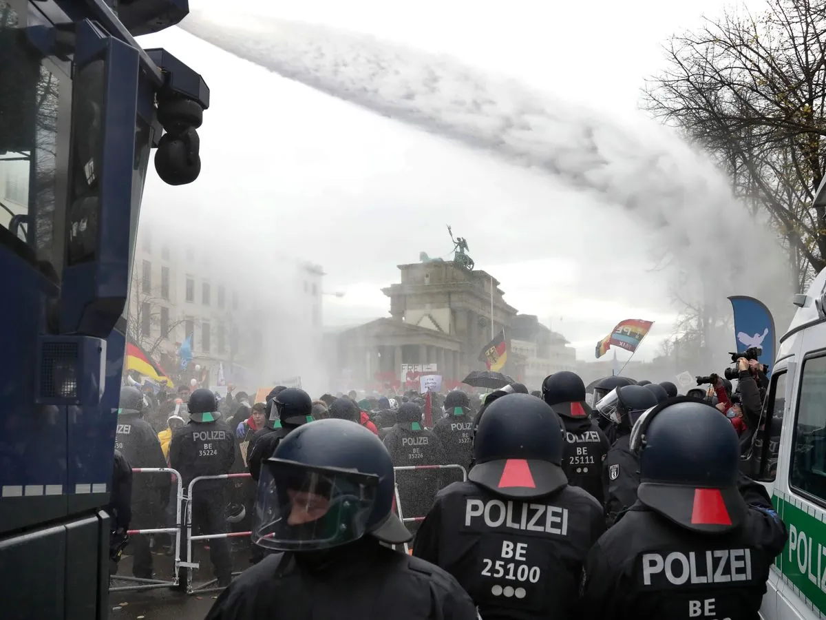 Berliner Polizei in Alarmbereitschaft am Jahrestag des Hamas-Angriffs