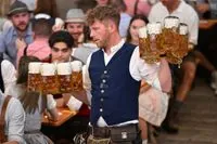 Gewaltvorwürfe überschatten Oktoberfest: Sicherheitspersonal unter Verdacht