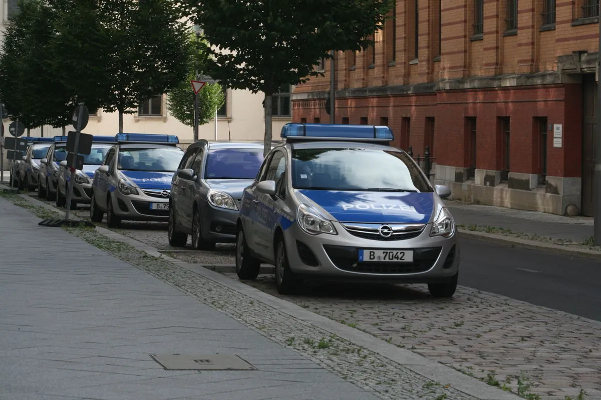 berliner-polizeieinsatze-von-demonstrationsgewalt-bis-verfolgungsjagden