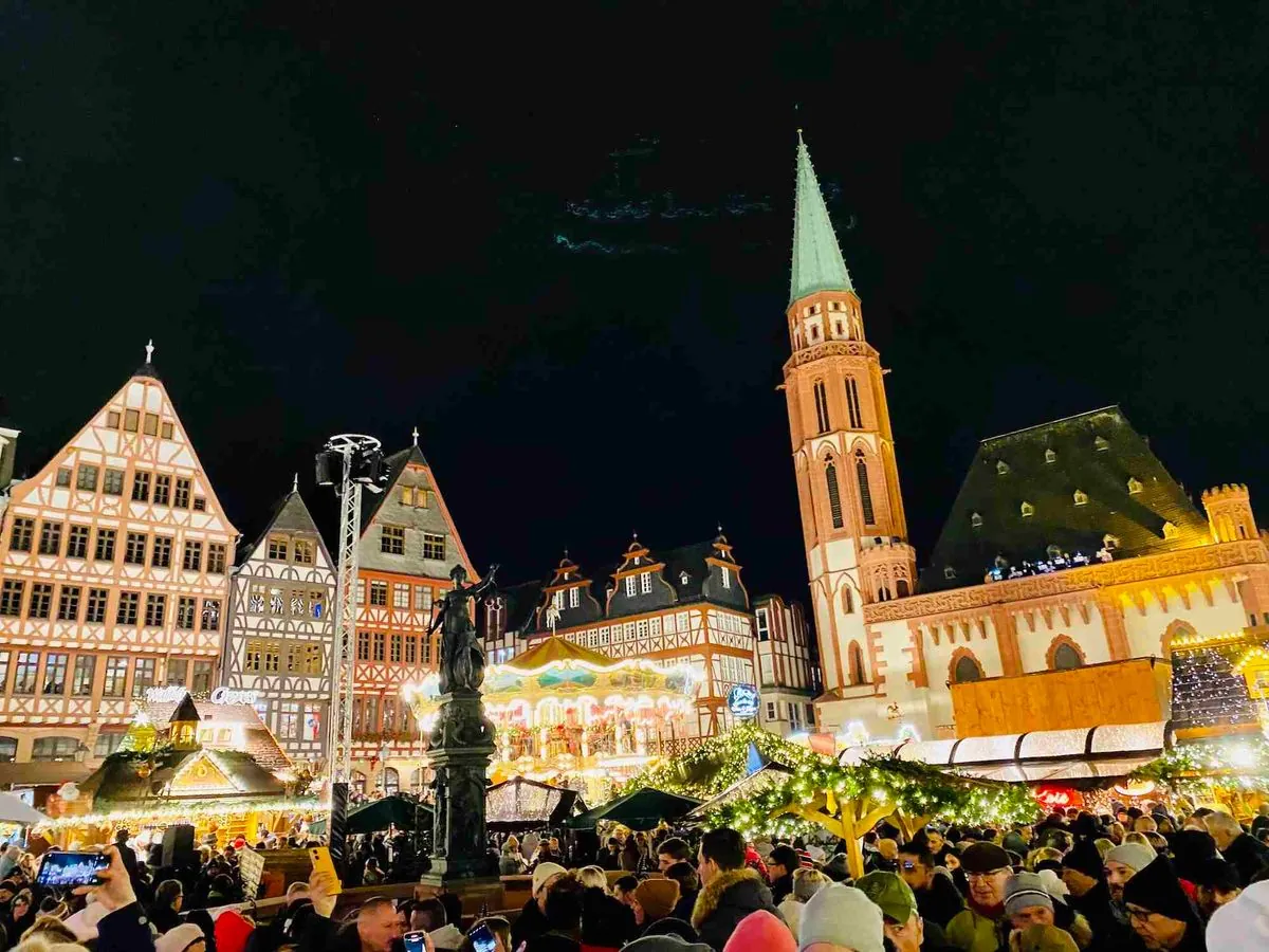 Frankfurts erster Winter-Markt lockt mit längster Öffnungszeit der Stadt