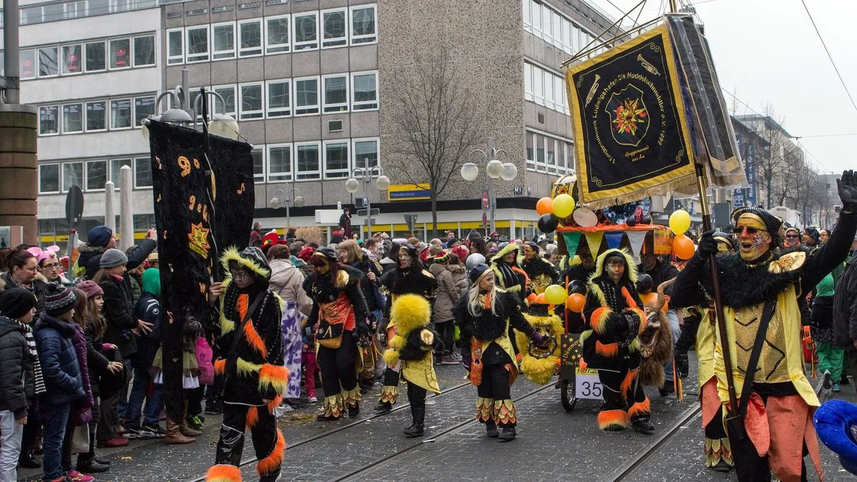 Aachener Karneval: Neuer Prinz bringt Koch-Twist in die närrische Zeit