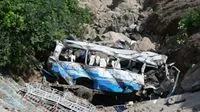 Tragischer Hochzeitsausflug in Pakistan: Bus verschwindet im Fluss